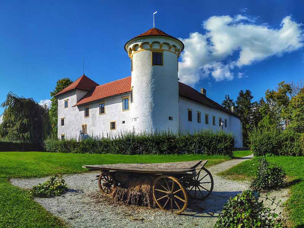 Bogenšperk Castle, Medieval Castles of Slovenia